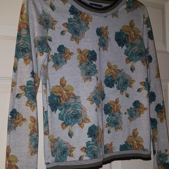 Sweet Claire - Picture 2 of 7